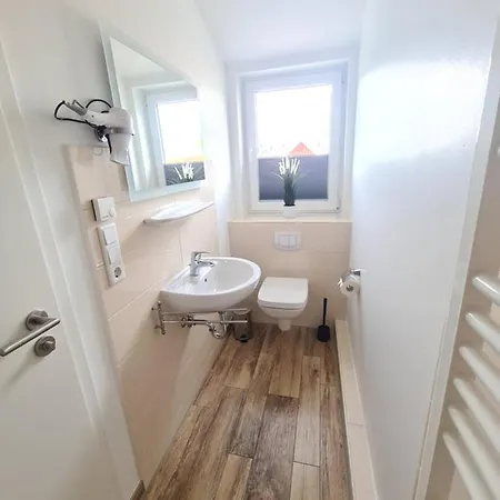 Haus Hobbingshof Apartamento *