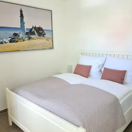 Haus Hobbingshof Apartamento *